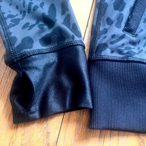 Lululemon womens leopard print black and gray hoodie jacket Size 4 - Picture 9 of 10